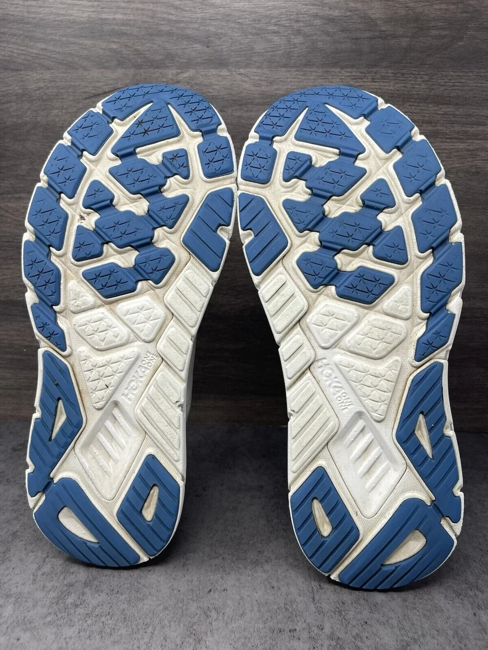 HOKA Arahi 7 Mens Size 12 White Virtual Blue Stability Running Walking Shoes